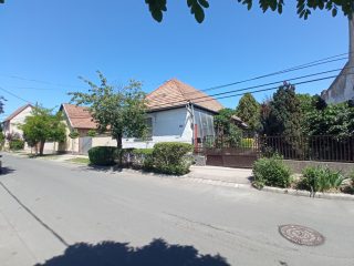 Eladó 90 m²-esházrész XXIII. Kerület (Soroksár) , SZITÁS utca: 59'900'000 Ft