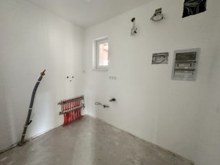 Eladó 454 m²-esikerház Bugyi, Új építésű: 90'500'000 Ft