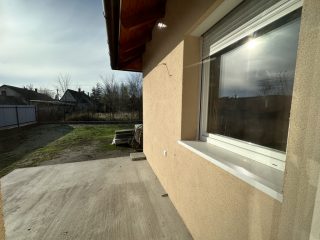 Eladó 454 m²-esikerház Bugyi, Új építésű: 90'500'000 Ft