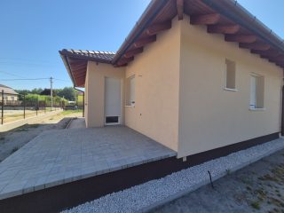 Eladó 100 m²-esikerház Bugyi, Új építésű: 93'900'000 Ft