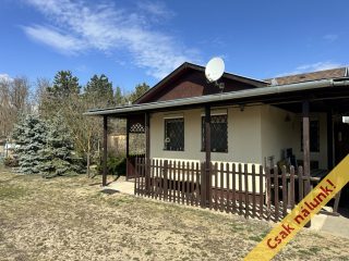 Eladó 42 m²-esüdülő Cegléd, Gőz dűlő: 18'900'000 Ft