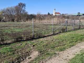 Eladó 2000 m²-estelek Csajág, Patak közelében: 25'000'000 Ft