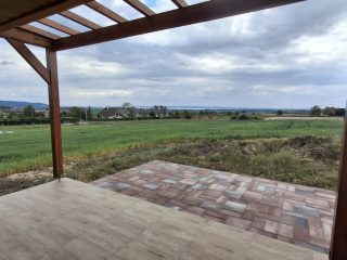 Eladó 180 m²-escsaládi ház Cserszegtomaj, Panorámás utca: 169'900'000 Ft