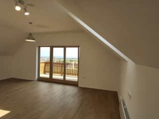 Eladó 180 m²-escsaládi ház Cserszegtomaj, Panorámás utca: 169'900'000 Ft