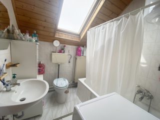 Eladó 324 m²-escsaládi ház Csömör, Árpád utca: 150'000'000 Ft