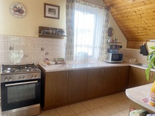 Eladó 324 m²-escsaládi ház Csömör, Árpád utca: 150'000'000 Ft