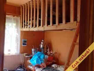Eladó 200 m²-escsaládi ház Csömör, Bajcsy Zs. ut közelében: 140'000'000 Ft