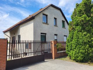 Eladó 100 m²-esházrész Csömör, Csömör: 74'900'000 Ft