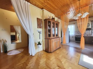 Eladó 100 m²-esházrész Csömör, Csömör: 74'900'000 Ft