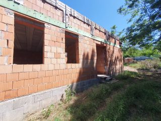 Eladó 103 m²-escsaládi ház Csömör, Középhegy: 60'900'000 Ft