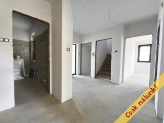 Eladó 263 m²-escsaládi ház Csömör, Majorszegiliget: 280'000'000 Ft