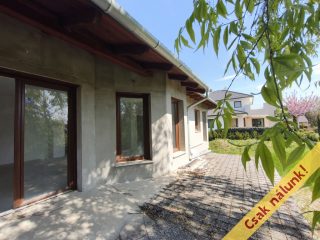 Eladó 263 m²-escsaládi ház Csömör, Majorszegiliget: 280'000'000 Ft