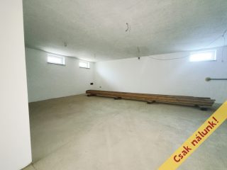 Eladó 263 m²-escsaládi ház Csömör, Majorszegiliget: 280'000'000 Ft