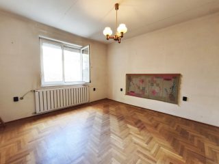 Eladó 160 m²-escsaládi ház Csömör, Szőlőhegy: 149'900'000 Ft