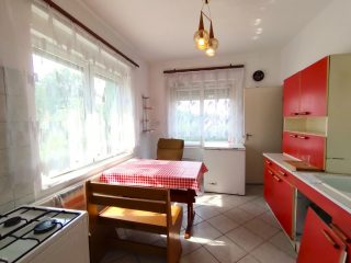 Eladó 125 m²-escsaládi ház Csörög, Központ: 59'900'000 Ft