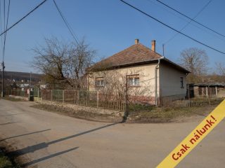 Eladó 84 m²-escsaládi ház Csővár, Bem út: 40'000'000 Ft