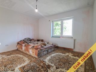 Eladó 100 m²-escsaládi ház Csővár, Dankó utca: 45'000'000 Ft