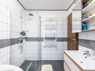 Eladó 90 m²-escsaládi ház Csővár, Rákóczi Ferenc utca: 59'900'000 Ft