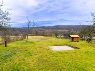 Eladó 90 m²-escsaládi ház Csővár, Rákóczi Ferenc utca: 59'900'000 Ft