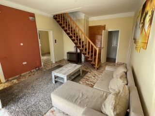 Eladó 220 m²-escsaládi ház Dabas, Dabas  - Gyón: 115'000'000 Ft