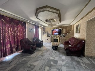 Eladó 250 m²-escsaládi ház Dabas, Központ közeli utca: 168'000'000 Ft