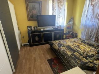 Eladó 250 m²-escsaládi ház Dabas, Központ közeli utca: 168'000'000 Ft