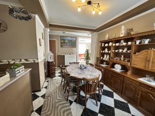 Eladó 90 m²-escsaládi ház Dabas, Városközponti: 129'900'000 Ft