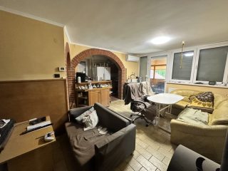 Eladó 194 m²-escsaládi ház Délegyháza, Csendes utca: 144'700'000 Ft