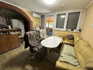 Eladó 194 m²-escsaládi ház Délegyháza, Csendes utca: 144'700'000 Ft