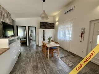 Eladó 70 m²-escsaládi ház Délegyháza, Délegyházi-tavak: 69'900'000 Ft