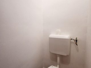 Kiadó 100 m²-esházrész Dinnyés, Pákozdi utca: 250'000 Ft