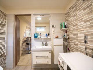 Eladó 120 m²-escsaládi ház Diósd (Sashegy) , Homokos utca: 103'000'000 Ft