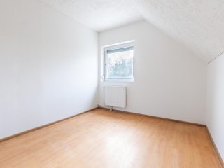 Eladó 100 m²-escsaládi ház Diósjenő, Csokonai utca: 54'900'000 Ft