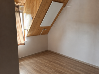 Eladó 112 m²-escsaládi ház Domony, Domonyvölgy: 75'000'000 Ft