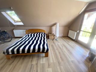 Eladó 170 m²-escsaládi ház Domony, Erdő utca: 83'000'000 Ft