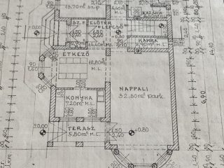 Eladó 170 m²-escsaládi ház Domony, Erdő utca: 83'000'000 Ft