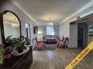 Eladó 90 m²-escsaládi ház Domony, Tavasz utca: 63'000'000 Ft