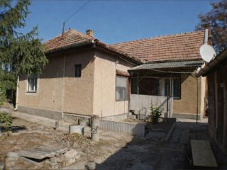 Eladó 75 m²-escsaládi ház Dömsöd, Dabi sor: 25'000'000 Ft
