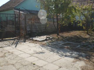 Eladó 75 m²-escsaládi ház Dömsöd, Dabi sor: 25'000'000 Ft