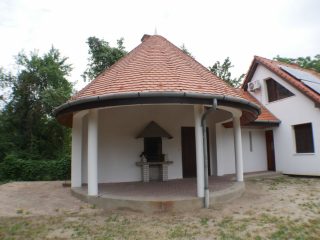 Eladó 105 m²-escsaládi ház Dömsöd, Dabi utca: 98'900'000 Ft