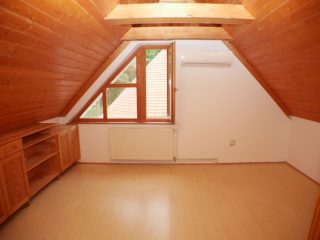 Eladó 105 m²-escsaládi ház Dömsöd, Dabi utca: 98'900'000 Ft