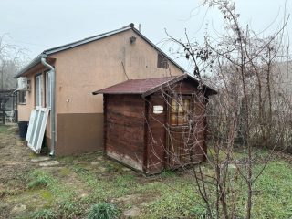 Kiadó 40 m²-esüdülő Dömsöd, Tókert utca: 100'000 Ft