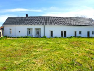 Eladó 150 m²-escsaládi ház Dömsöd, fő utca: 74'900'000 Ft