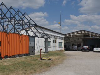 Eladó 1065 m²-esegyéb üzlethelyiség Dömsöd, gumis tanya: 380'000'000 Ft