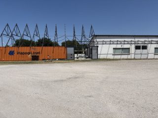 Eladó 1065 m²-esegyéb üzlethelyiség Dömsöd, gumis tanya: 380'000'000 Ft