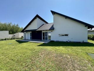 Eladó 160 m²-escsaládi ház Dunaharaszti, ÁLOMOTTHON EXKLUZÍV, ZÁRT LAKÓPARKBAN: 230'000'000 Ft