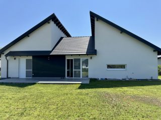 Eladó 160 m²-escsaládi ház Dunaharaszti, ÁLOMOTTHON EXKLUZÍV, ZÁRT LAKÓPARKBAN: 230'000'000 Ft