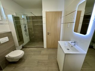 Eladó 160 m²-escsaládi ház Dunaharaszti, ÁLOMOTTHON EXKLUZÍV, ZÁRT LAKÓPARKBAN: 230'000'000 Ft