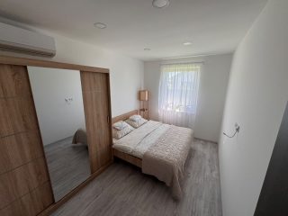 Eladó 214 m²-escsaládi ház Dunaharaszti, EXKLUZÍV, ZÁRT LAKÓPARK utca: 250'000'000 Ft