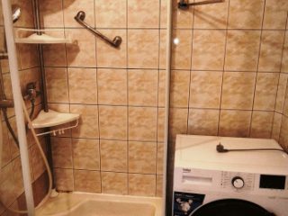 Eladó 71 m²-estársasházi lakás Dunakeszi, Barátság útja: 69'900'000 Ft